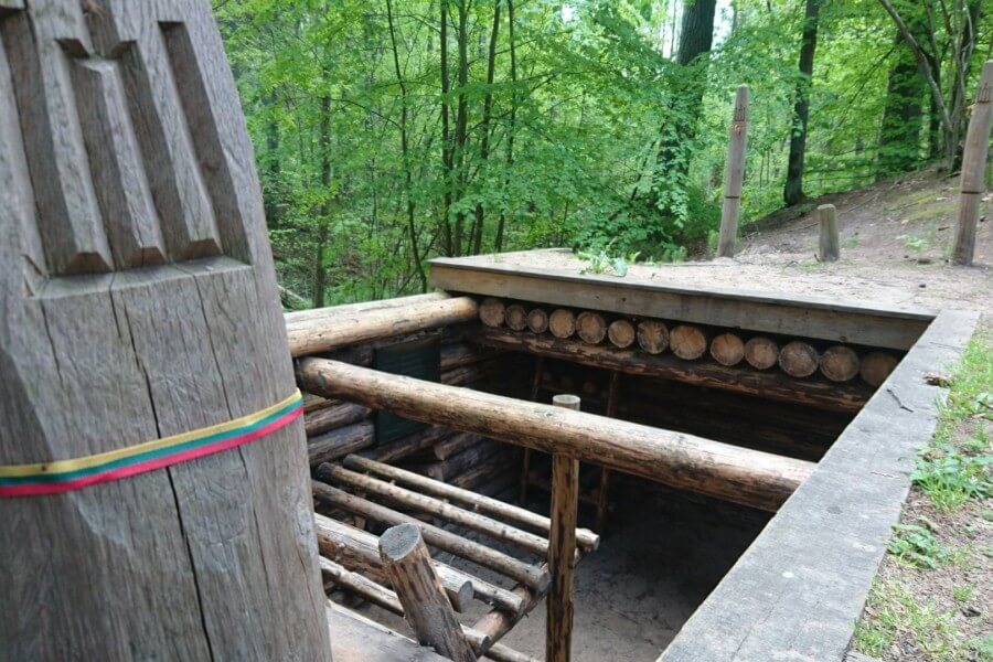 Lietuvos partizanų „Dainavos“ apygardos štabo bunkeris
